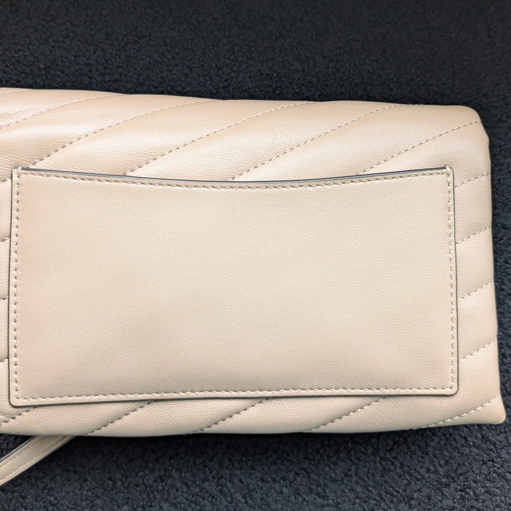 Tory Burch Logo Quilted Leather Crossbody - Light Beige with Gold Hardware - Picture 5 of 10